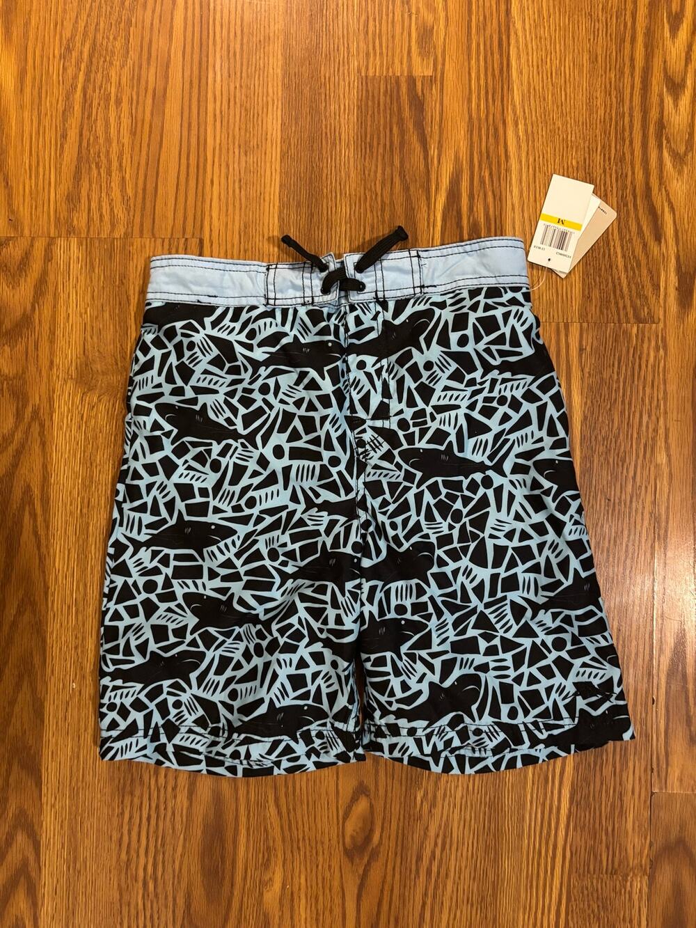 NWT Boys Tommy Bahama Blue Geometric Pattern Sun Protection Swim Shorts/ Trunks